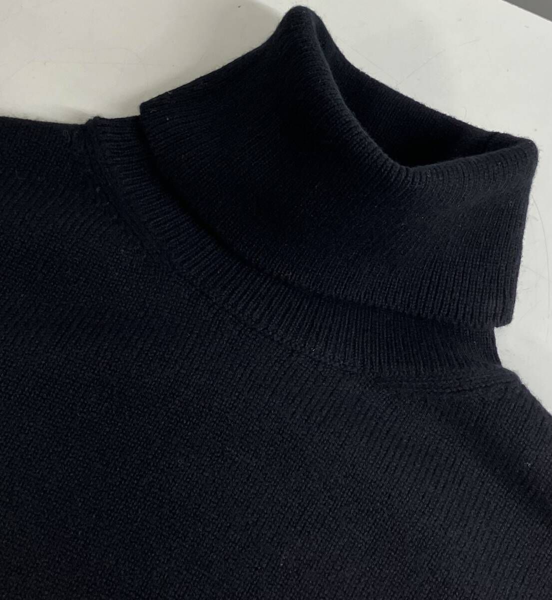 美品☆正規品 CELINE ブラック クルーネックセーター ウール CELINE