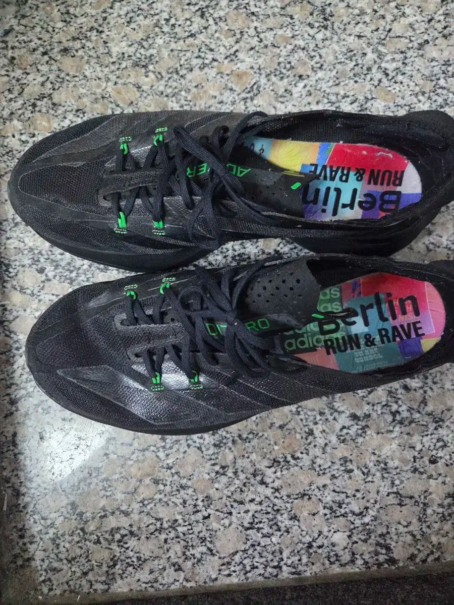 アディダス アディゼロ アディオス プロ3 260