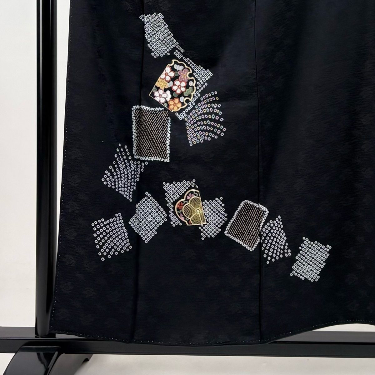 ★専用★美品 小紋 総絞り 黒 身丈154cm 裄丈64cm 仕立て上がり 正絹 小紋 身丈167.5cm 裄丈67.5cm L 薄物 夏紬地 洗える着物 墨流し