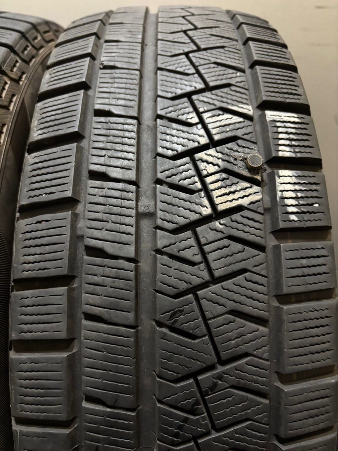 185 65R15 PIRELLI ICE ASIMMETRICO PLUS 19年製 スタッドレス 4本 シエンタ フリード 2-K433