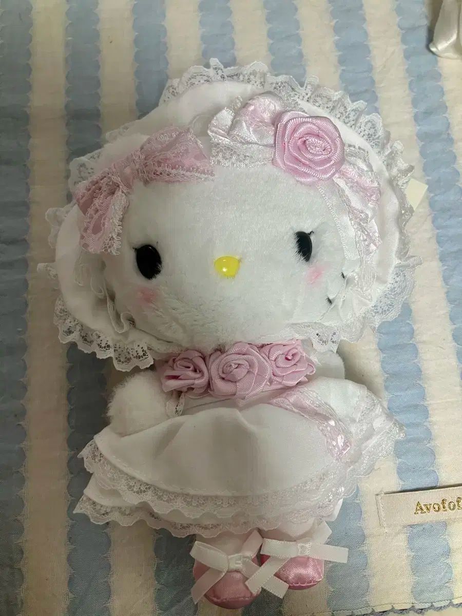 ハローキティ ホワイトフリル ハローキティ ぬいぐるみ サンリオ