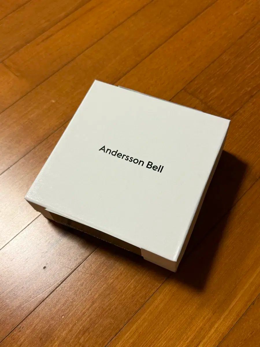 アンダーソンベル キーホルダー 含む