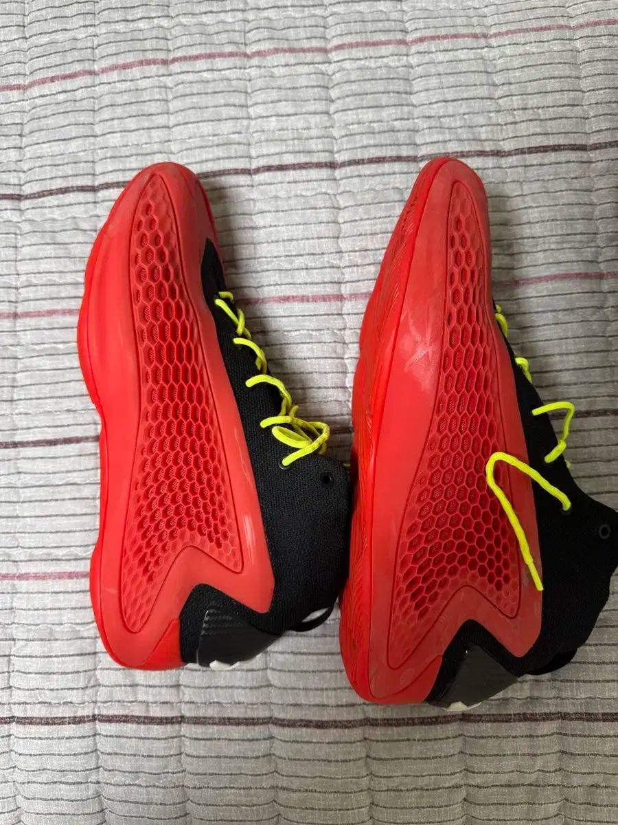 バスケシューズ