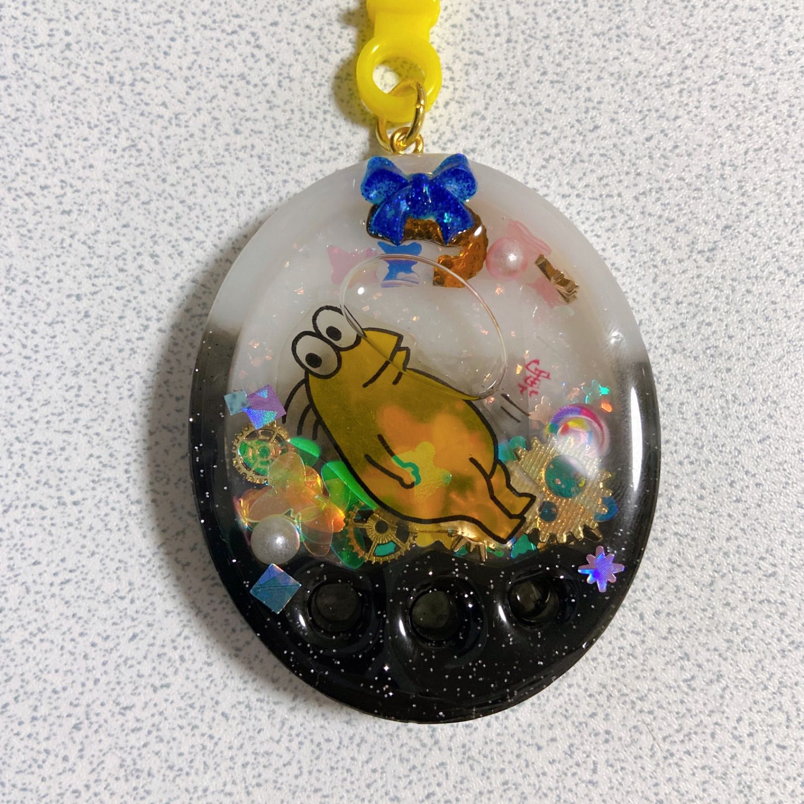 N*S様 プロ赤ちゃんなんj民のドリームオイルシェイカー なんj民育成オイルシェイカーレジンチャーム - メルカリ