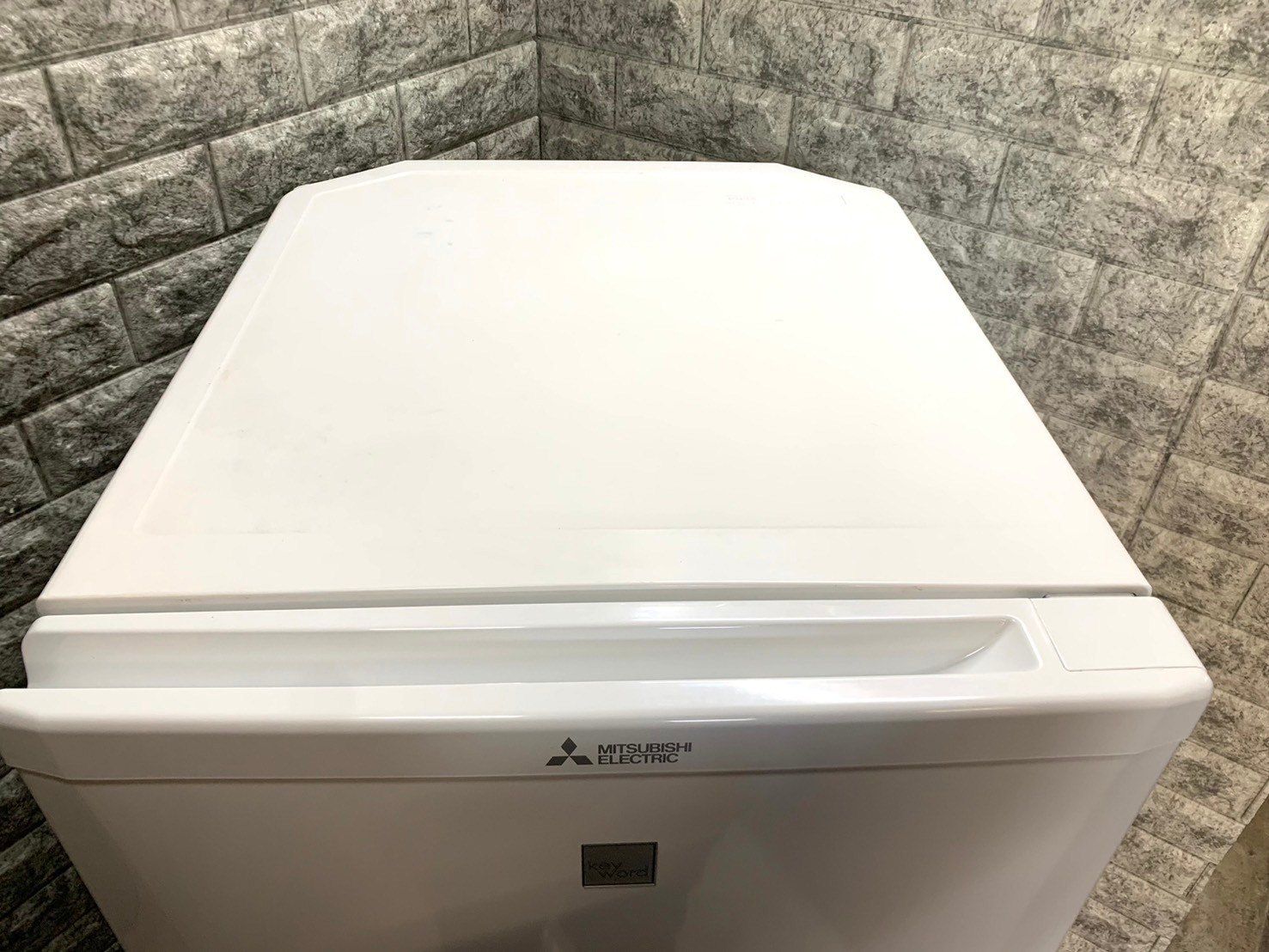 大阪送料無料☆3か月保証付き☆冷蔵庫☆三菱☆2020年☆146L☆MR-P15EE 