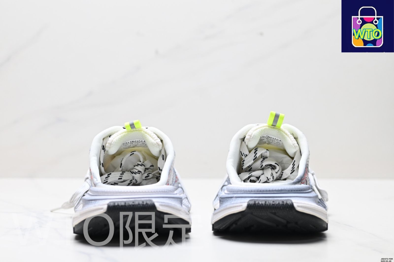 Balenciagaバレンシアガ 3XL