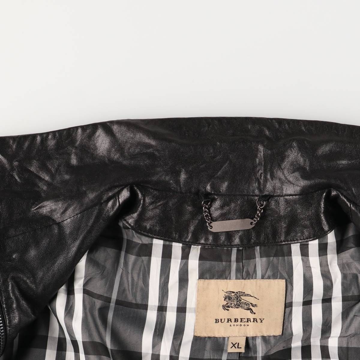 テーラードジャケット