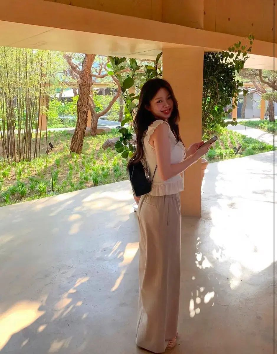 バラエティ豊かな ONT ミュートパンツ ショート丈