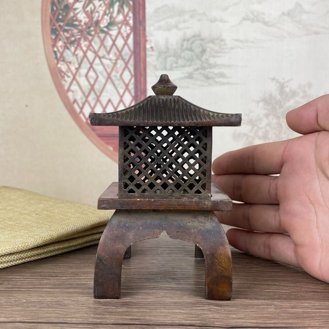 銅製 唐灯 家用供灯 茶台 置物 文房器 茶道具 香道具 装飾品 工芸品 銅製 唐灯 家用供灯 茶台 置物 文房器 茶道具 香道具 装飾品