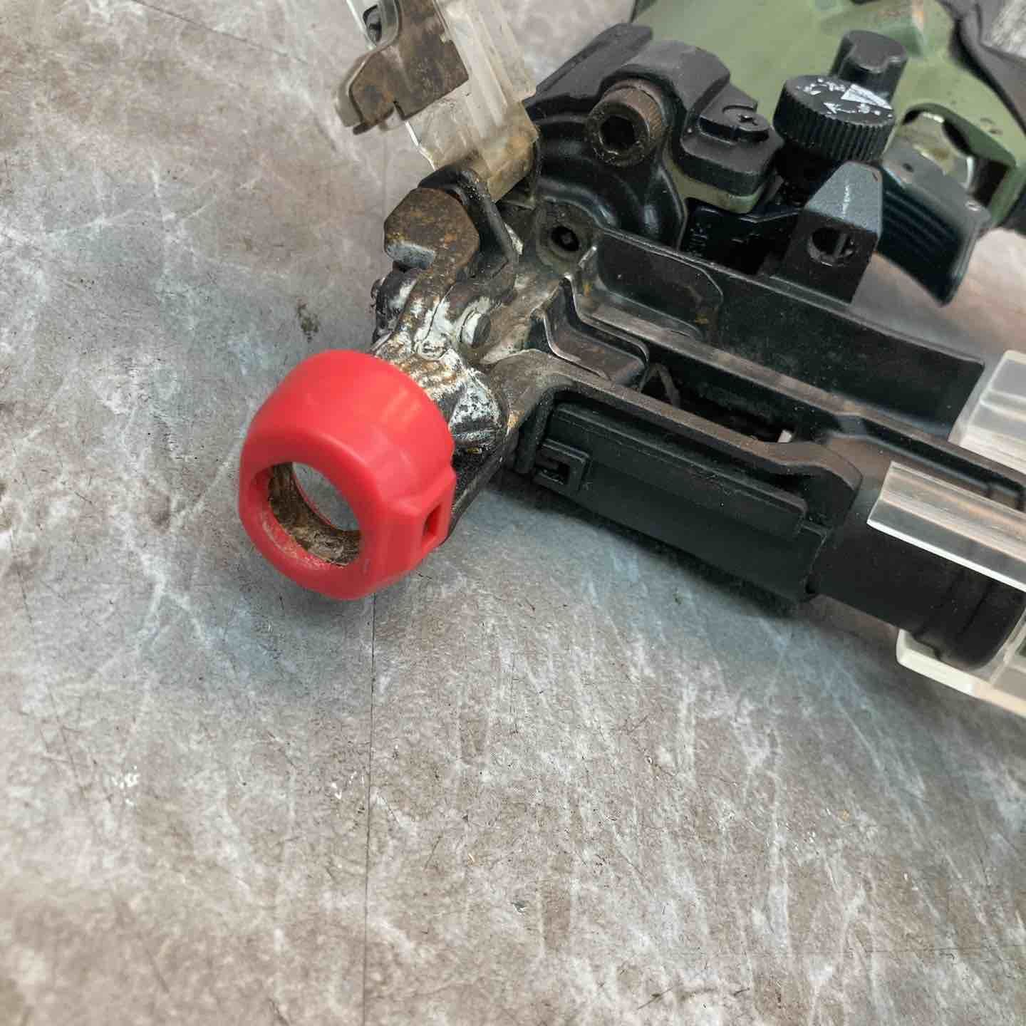 高圧エアネジ打ち機 WF4HS