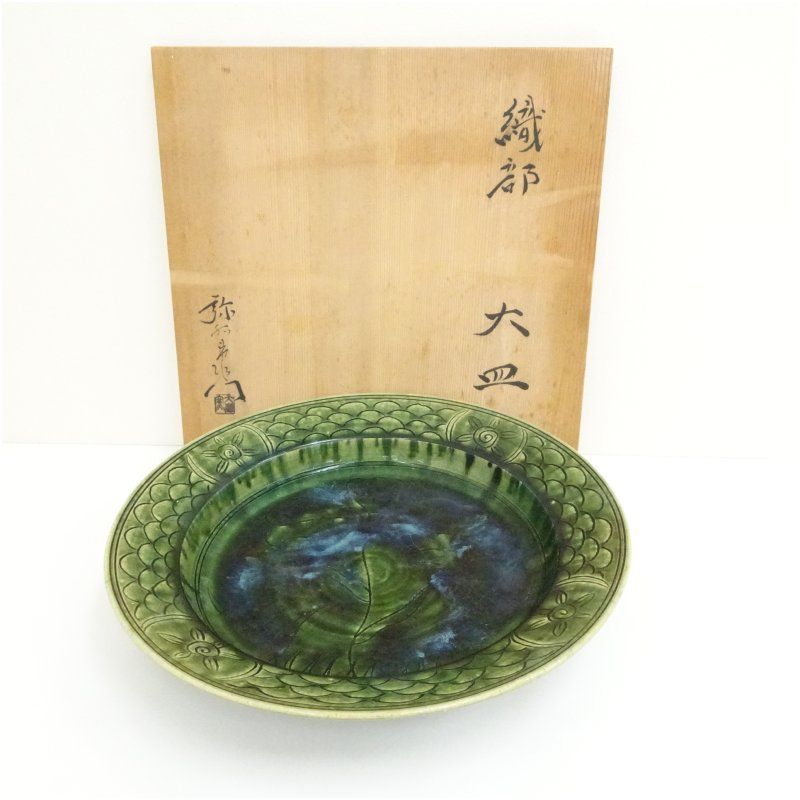 最終価格 FERGUSON アンティーク家具 木製ガラスキャビネット3段棚付き