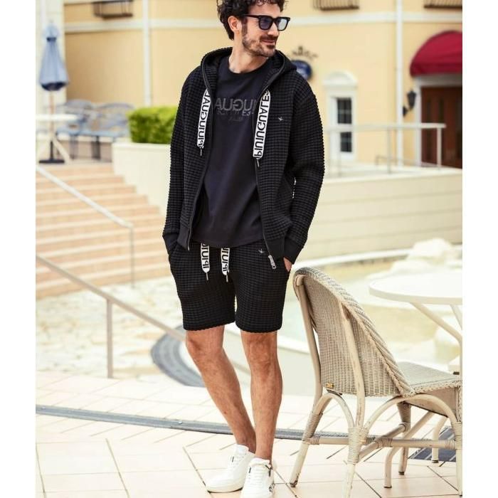 極美品/XL 1PIU1UGUALE3 ハーフパンツ　スピンドルロゴ ワッフル 1PIU1UGUALE3 RELAX ウノピゥウノウグァーレトレ 3ロゴビッグ