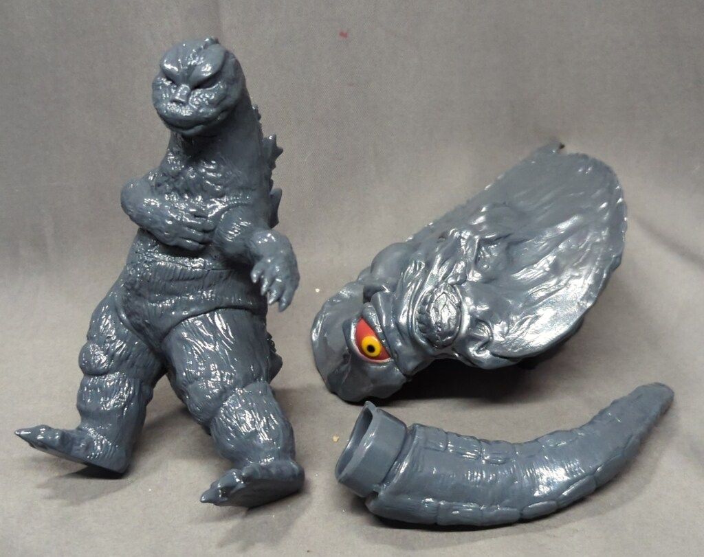 懐古堂 レトロ怪獣シリーズ|Y MSFvs懐古堂 ヘドラA 飛行型 ゴジラ付き|灰色未塗装