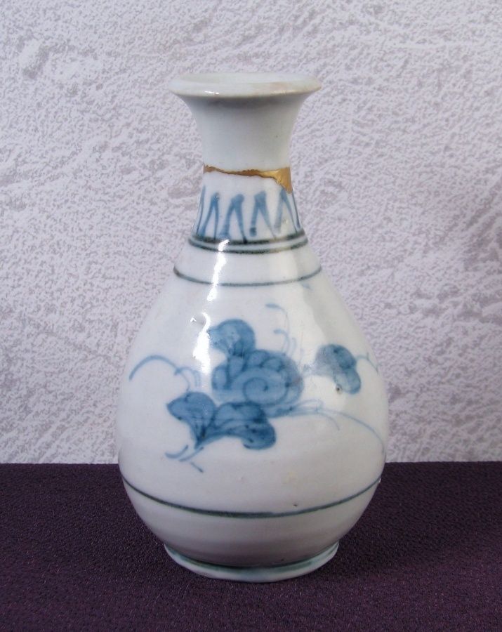 初期伊万里 染付花文徳利 高さ 14cm 古伊万里 25J037