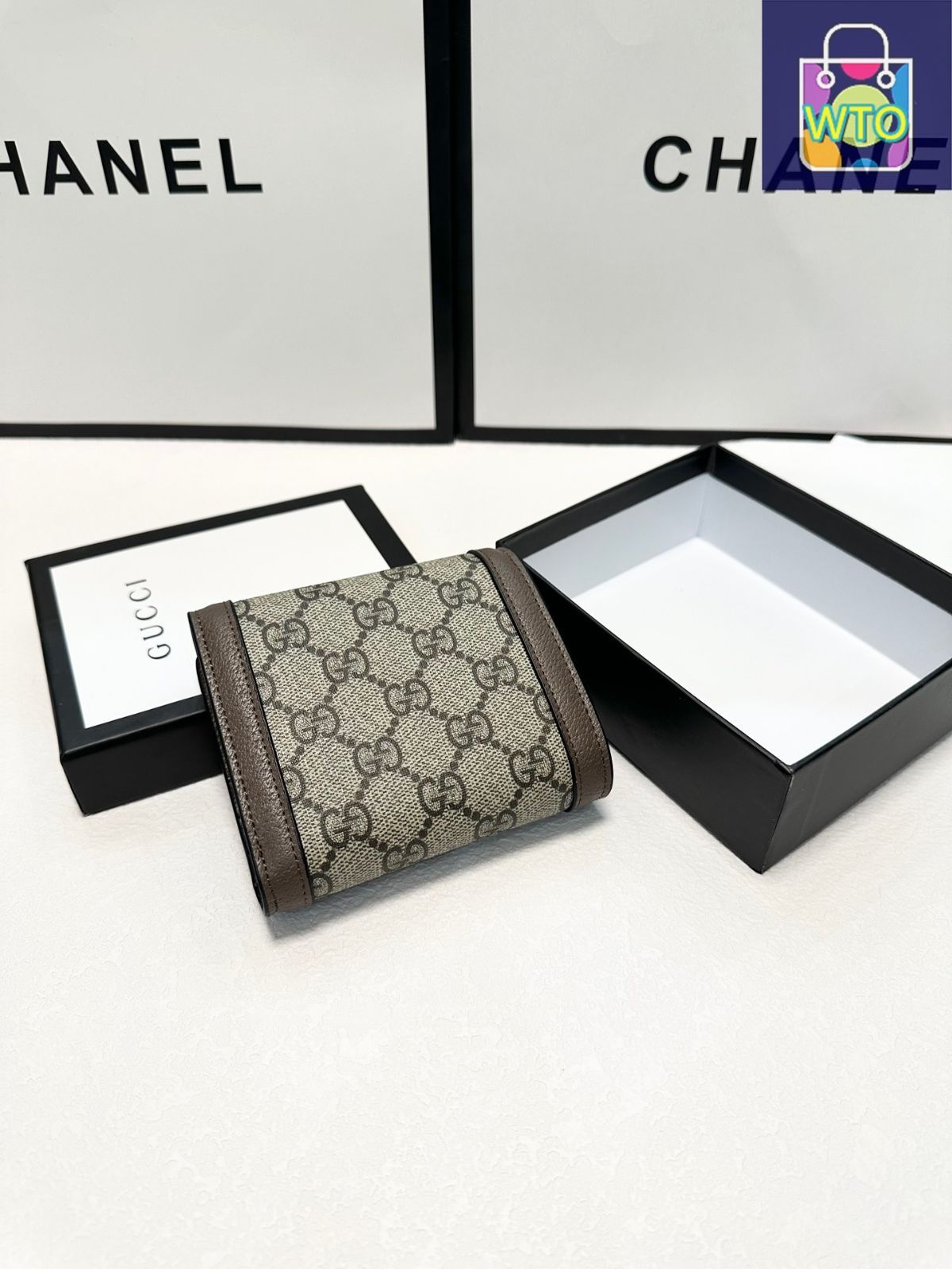 GUCCI 三つ折り ウォレット 今日特価】Gucci グッチ ショート三つ折りウォレットシリーズ