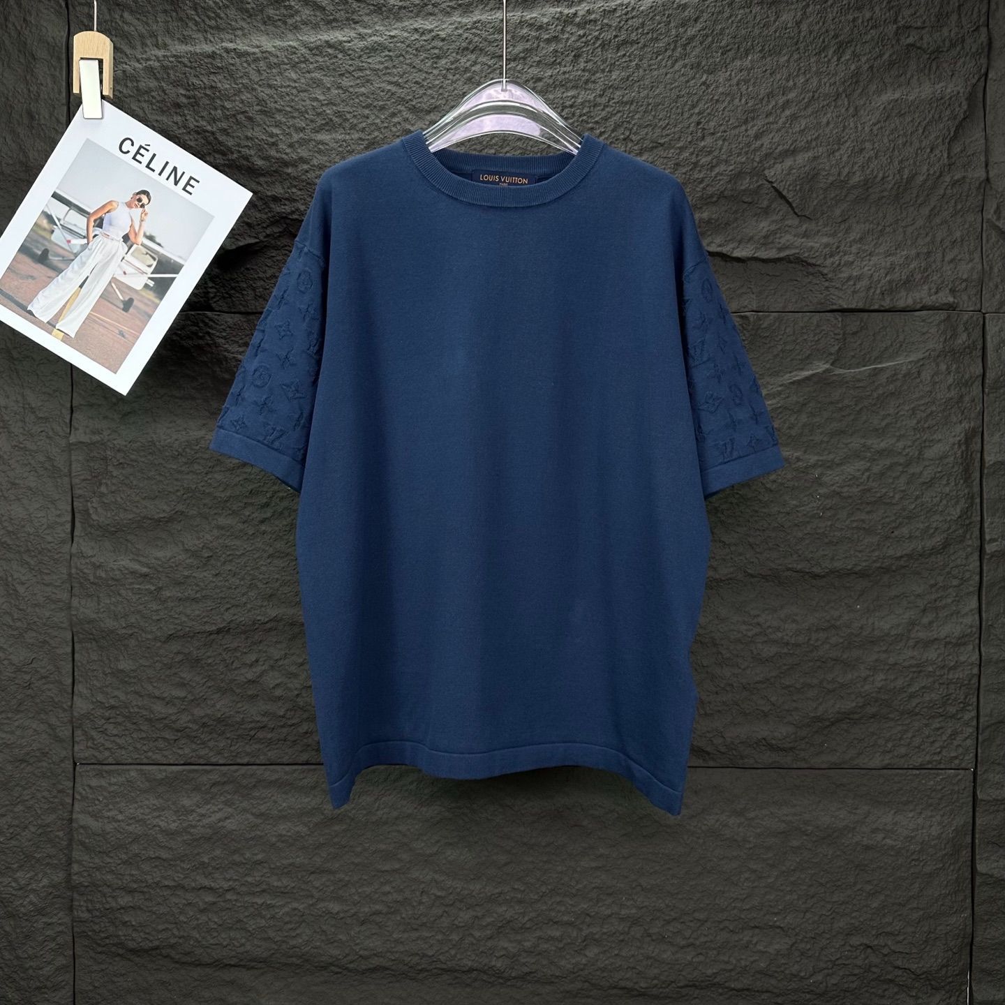 袖部分のモノグラムが効いてる Louis Vuitton ニットTシャツ Louis Vuitton】【グラディエントモノグラム】【イタリア製