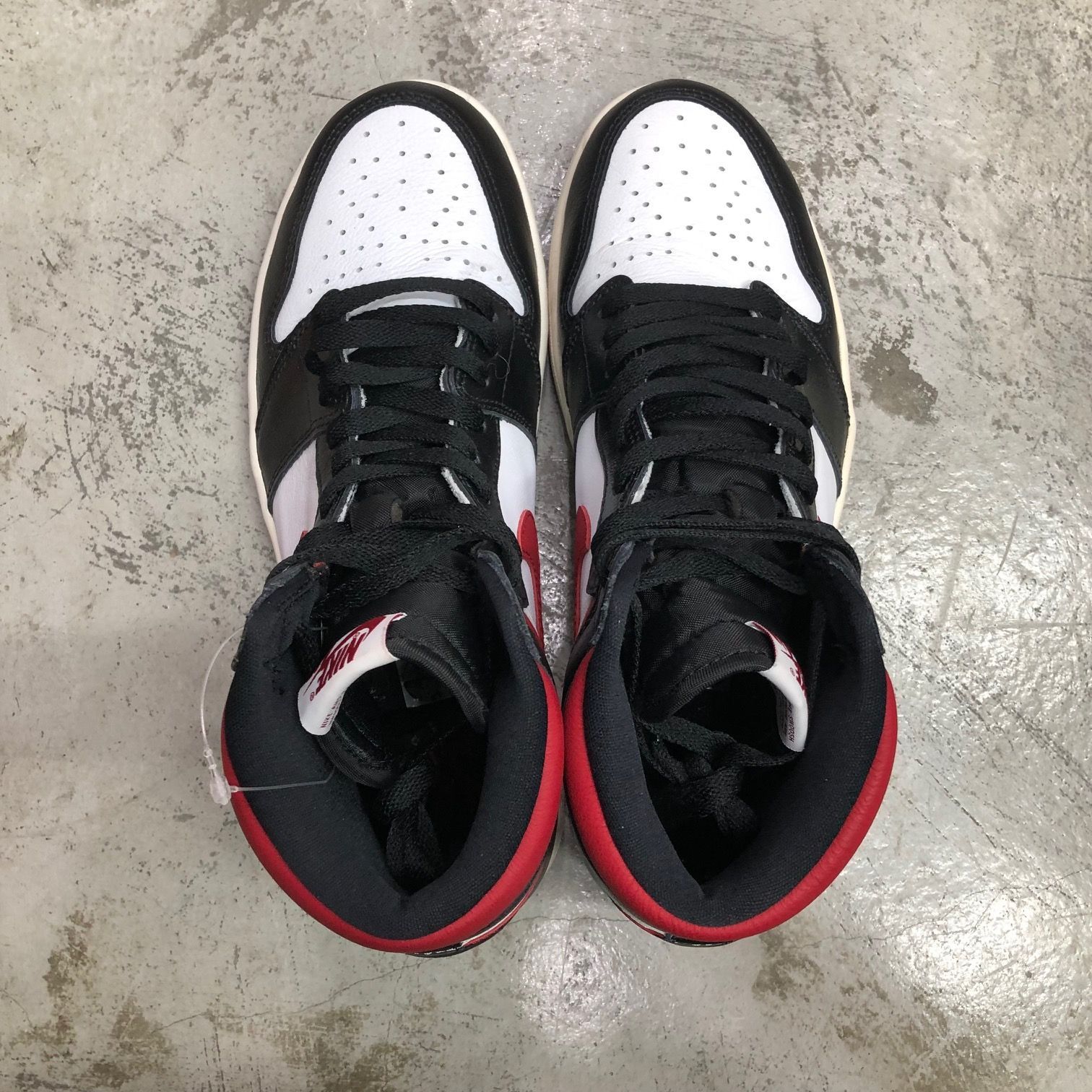 NIKE AIR JORDAN 1 RETRO HIGH BLACK GYM RED 555088-061 ジムレッド 