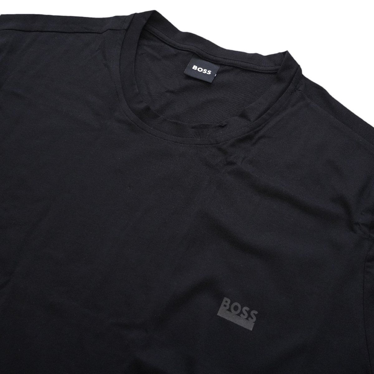 2025 BOSS ロゴ シグネチャーストライプ Tシャツ 黒 M ボス HUGO 2025◇最新作◇ BOSS ◇ボス◇ワンポイント BOSS ロゴ 裾