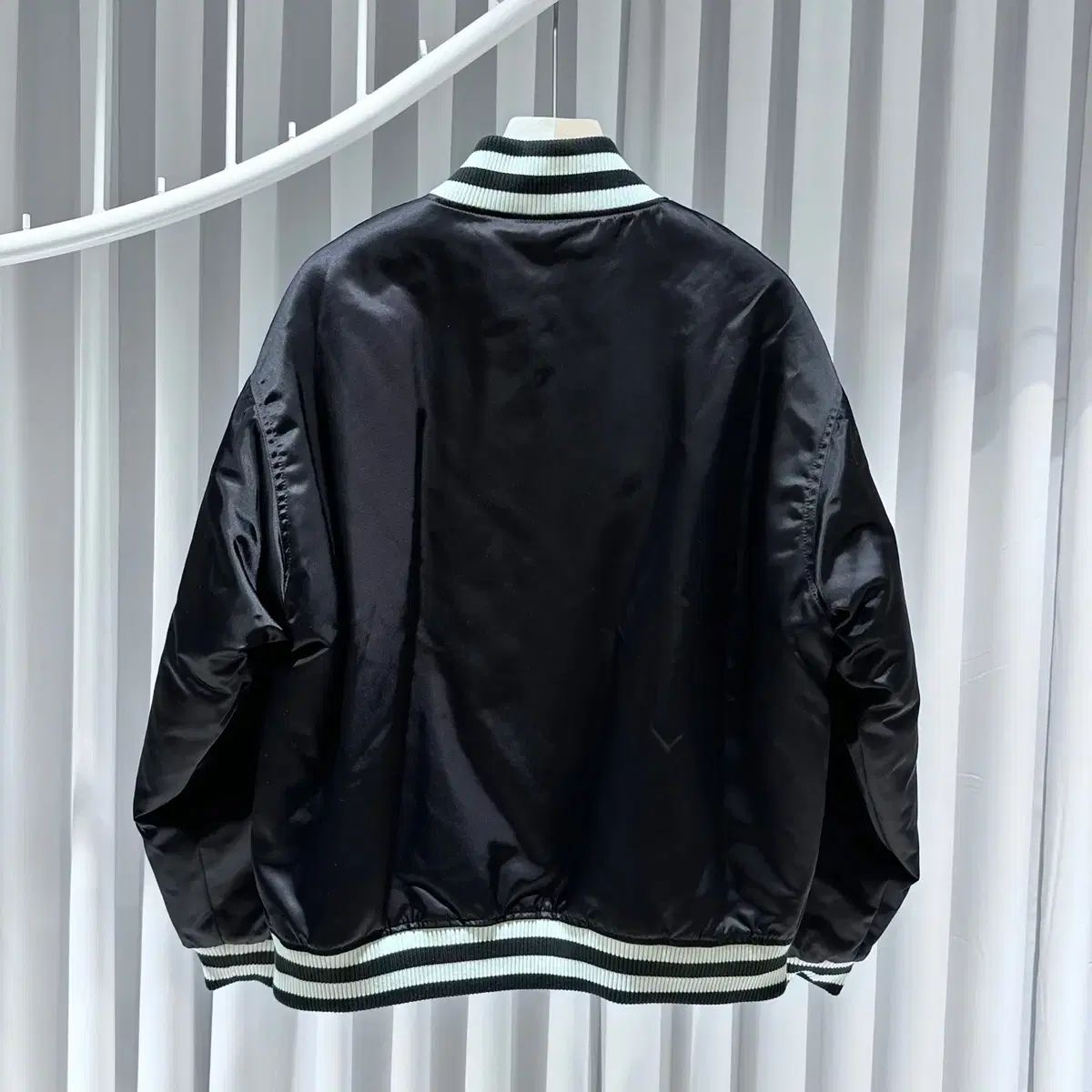 50 ／ Louis Vuitton(ルイヴィトン) ベースボール ブルゾン 新品