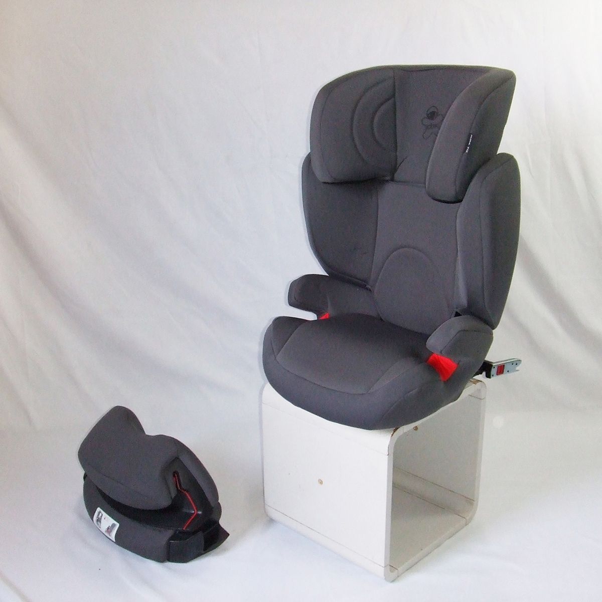 9カ月から12歳頃 チャイルドシート