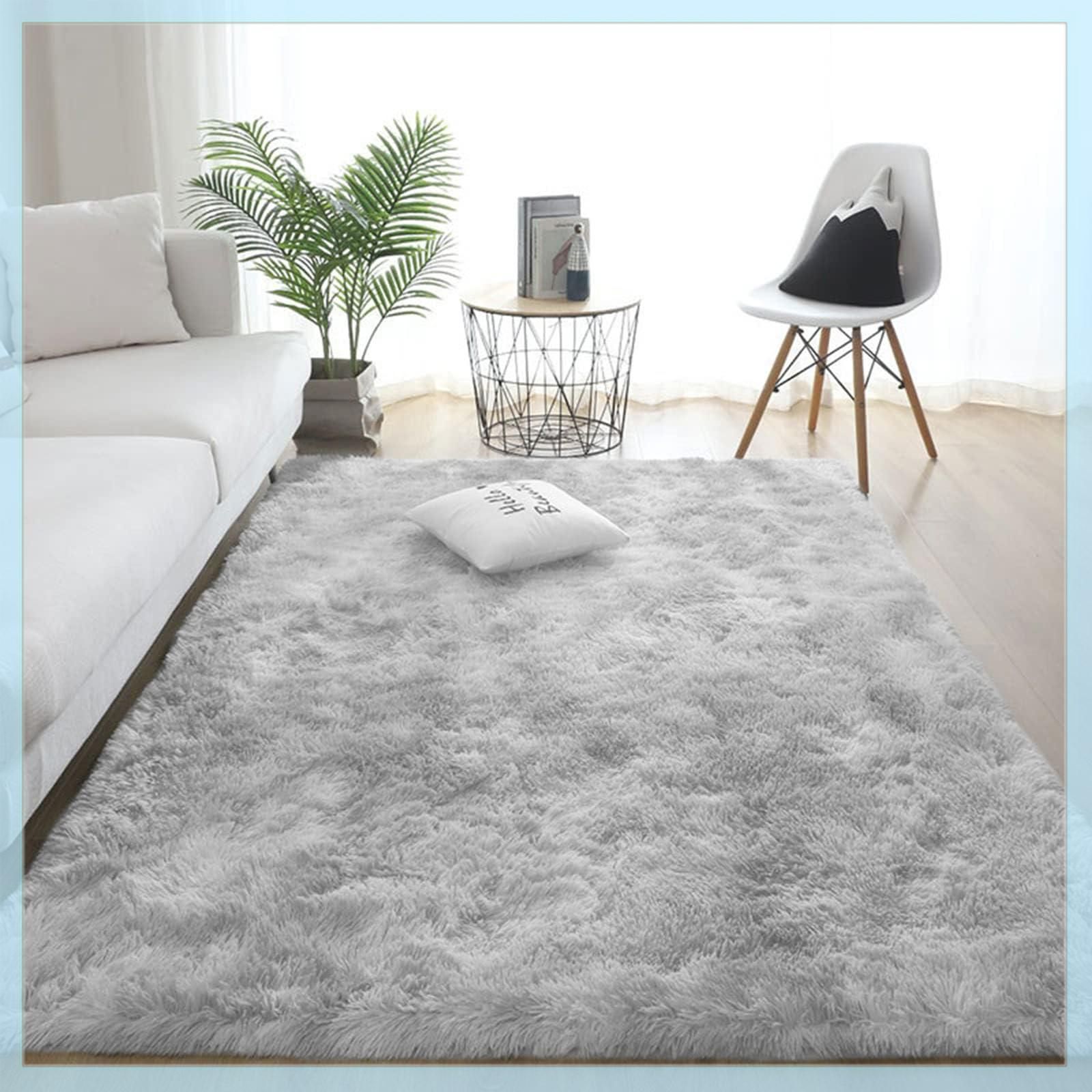 ラグマット カーペット 120x160cm おしゃれな北欧風シャギーラグ 全厚約5.5cm 洗えるラグ 滑り止め付き 毛足約4cm ふわっとした手触り 防音絨毯 オールシーズン快適に使用 長方形 ROCYJULIN（ライ
