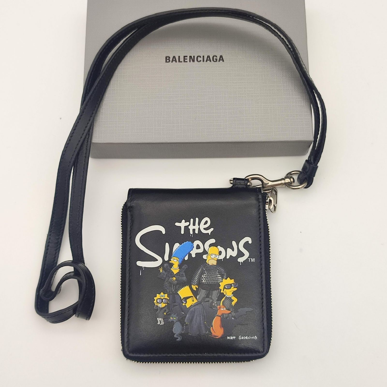 限定 美品　BALENCIAGA × シンプソンズ　チェーン　ウォレット 美品】Balenciaga バレンシアガ ストラップウォレット
