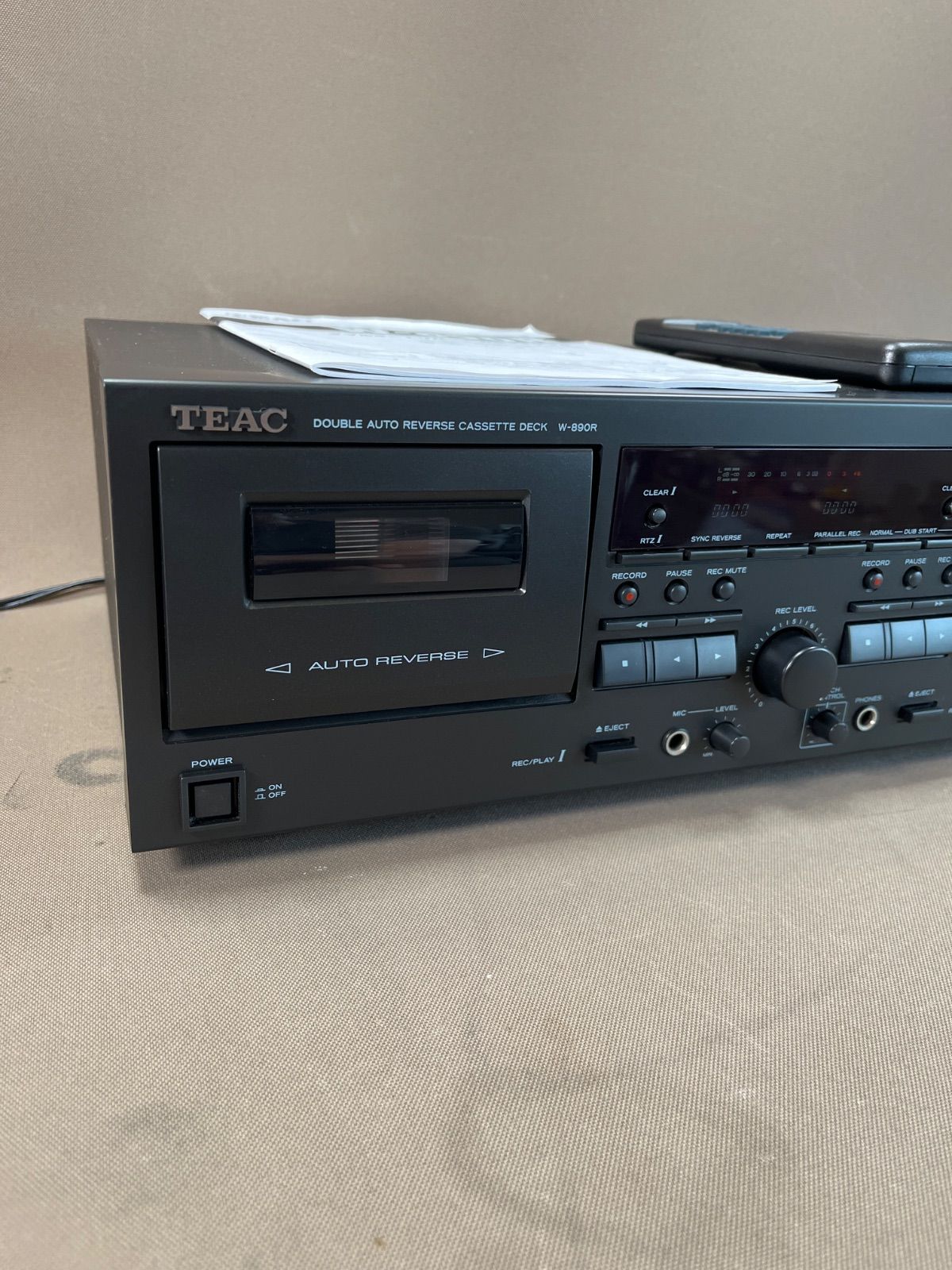 TEAC ダブルオートリバースカセットデッキ W-890R - メルカリ
