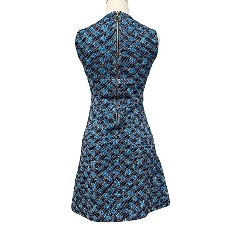 【美品】ルイヴィトン　シルクワンピース　ブルー　モノグラム　ノースリーブ ルイヴィトン LOUIS VUITTON モノグラム ワンピース シルク
