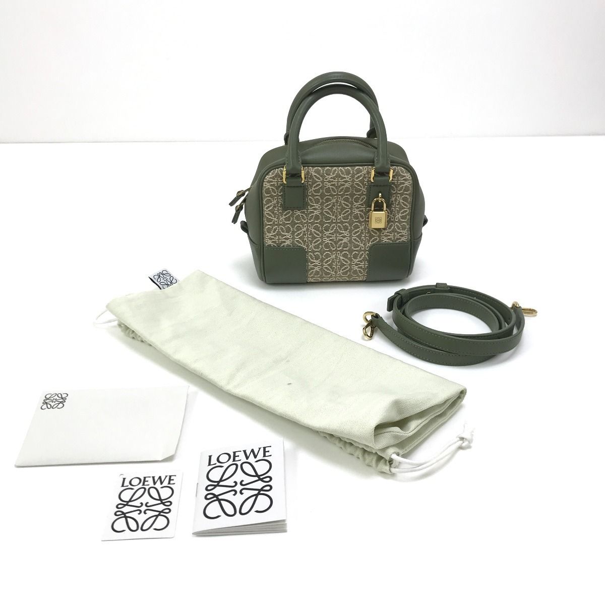 LOEWE ロエベ ショルダーバッグ CUBI キュービィ B906Q63X01
