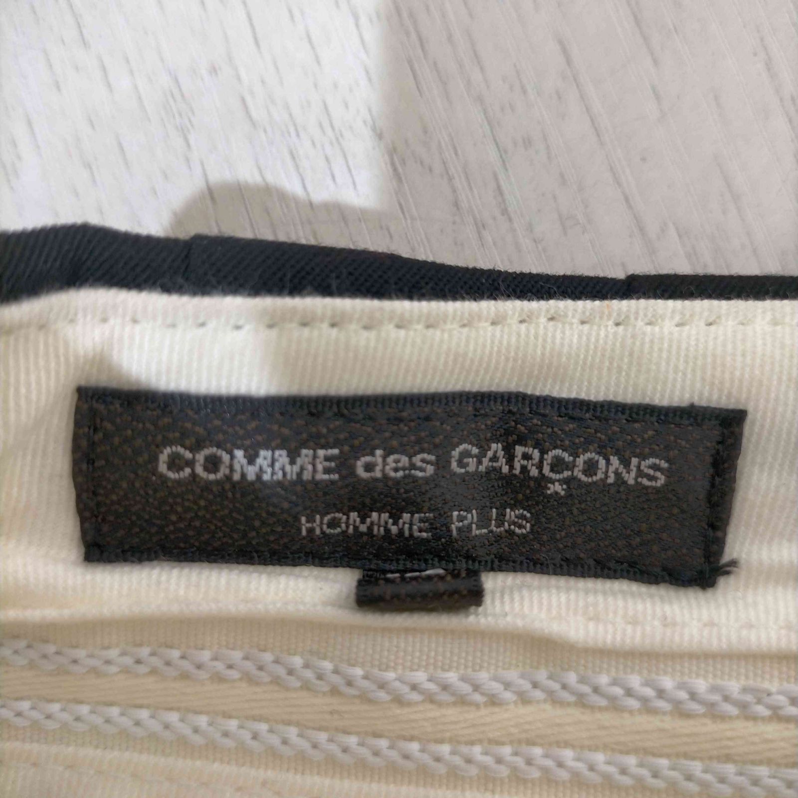 コムデギャルソンオムプリュス COMME des GARCONS HOMME PLUS AD2019 19SS フェイクレザー切替パンツ メンズ  JPN：XS - メルカリ