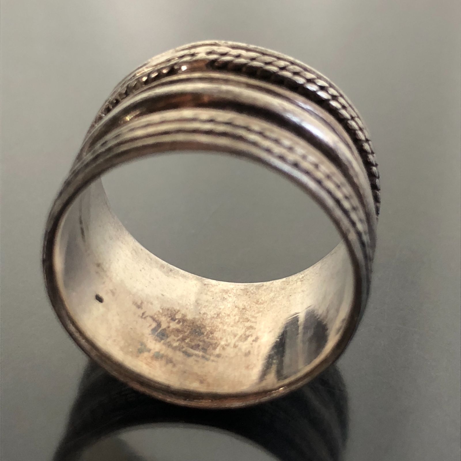 シルバーリング925(11号) シルバーリング 指輪 11号 925刻印 ケルト模様 幅広 ライン