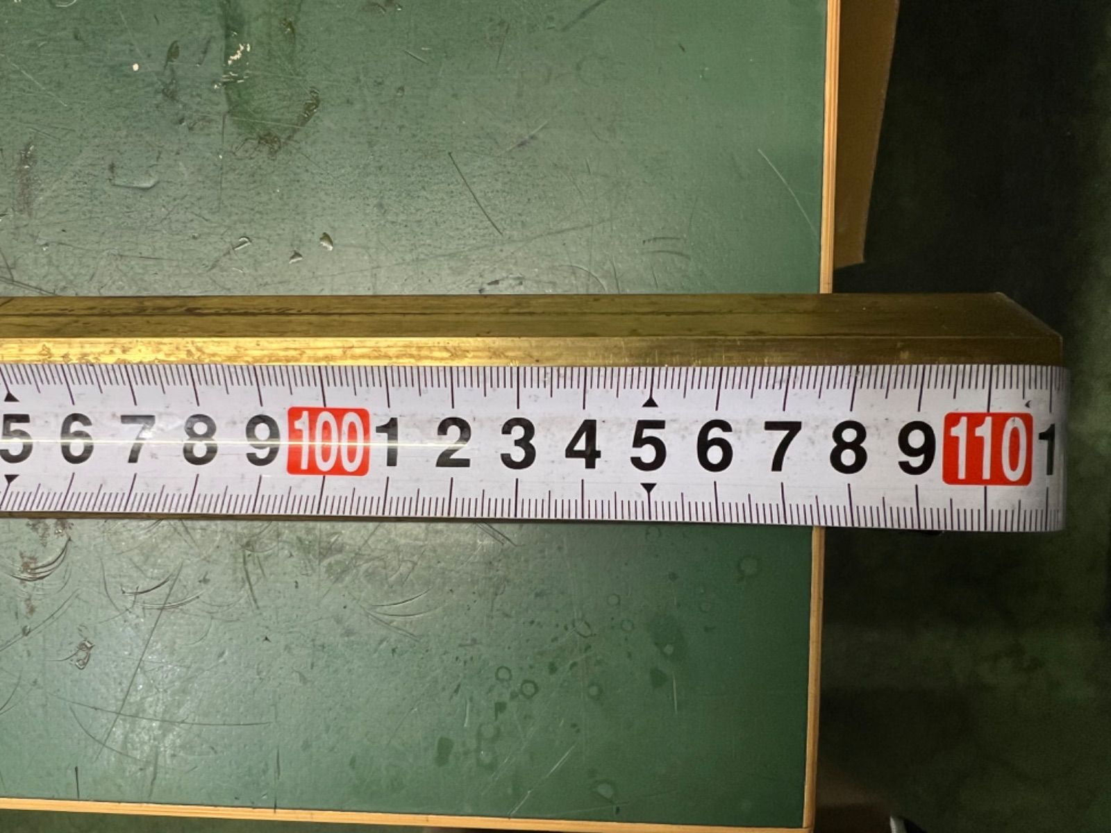 真鍮六角棒　対辺35mm　長さ1110mm　1本 外径素材肌　金属材料　端材