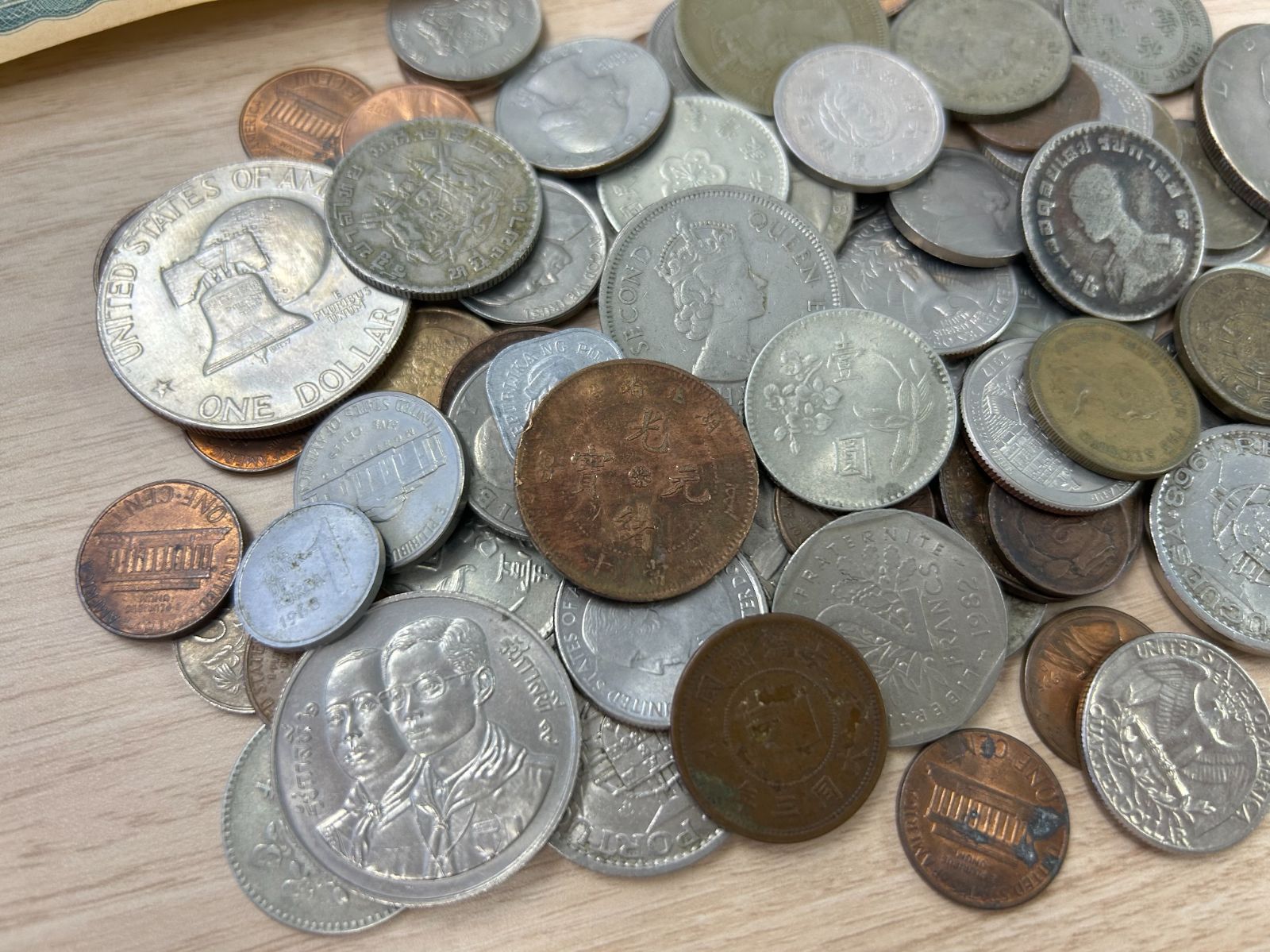 外貨　硬貨　まとめ売り まとめ売り】外国硬貨 外国貨幣 外国コイン - メルカリ
