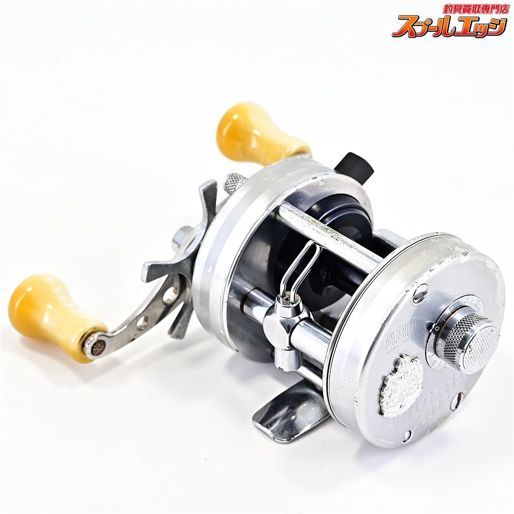 【アブ】 アンバサダー 2500C FN.760200 山リム 赤ハイ S字40mm