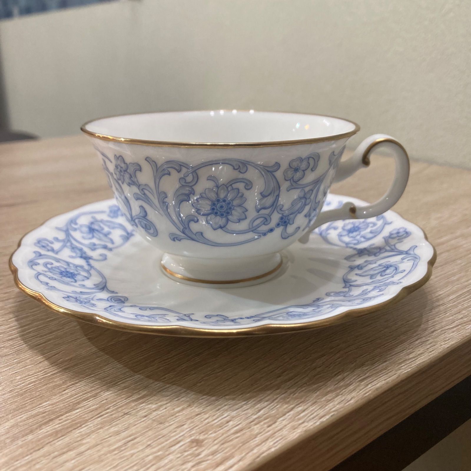 Noritake ノリタケ スタジオコレクション カップ4客&ソーサー6枚 