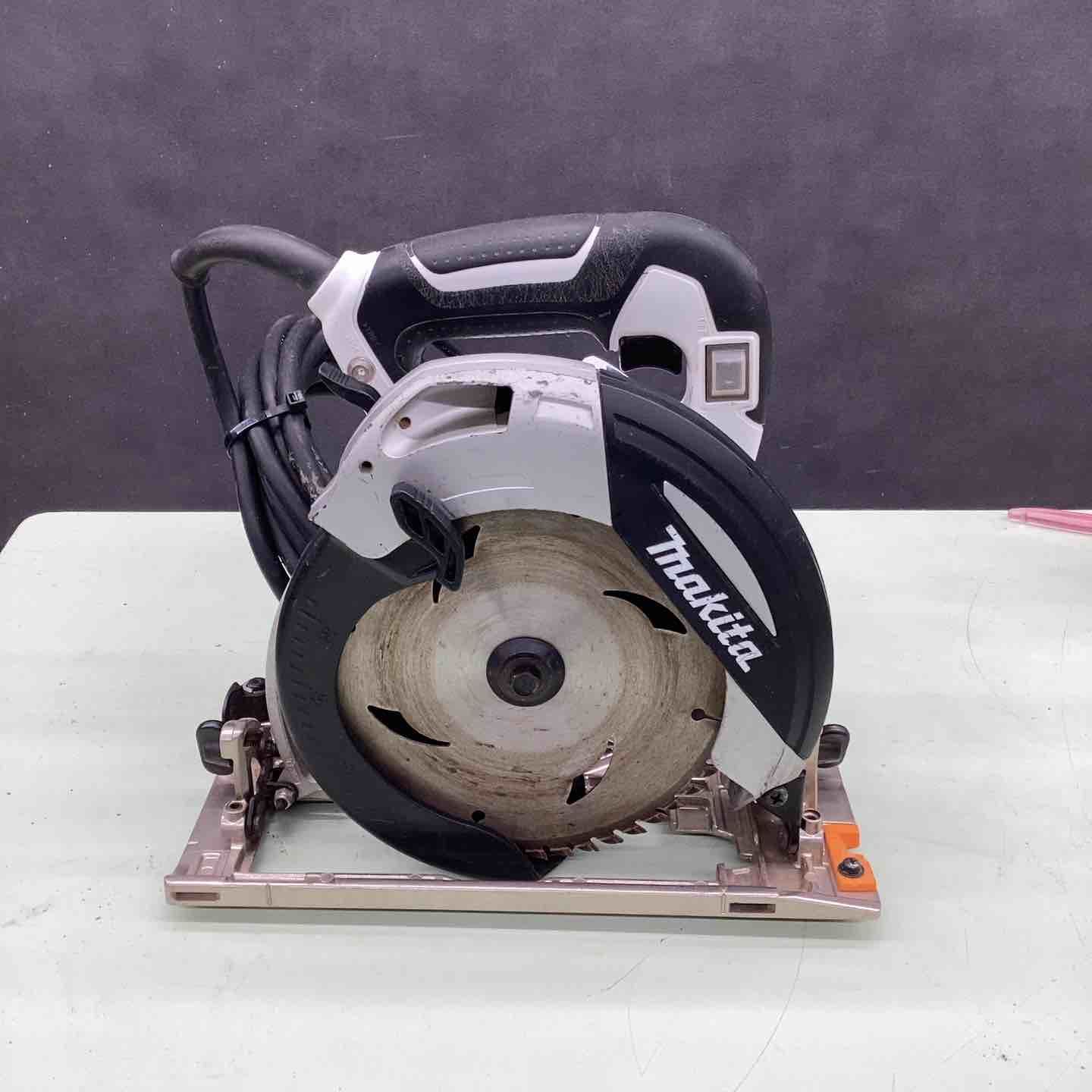マキタ makita 電気マルノコ 5731SW 越谷店