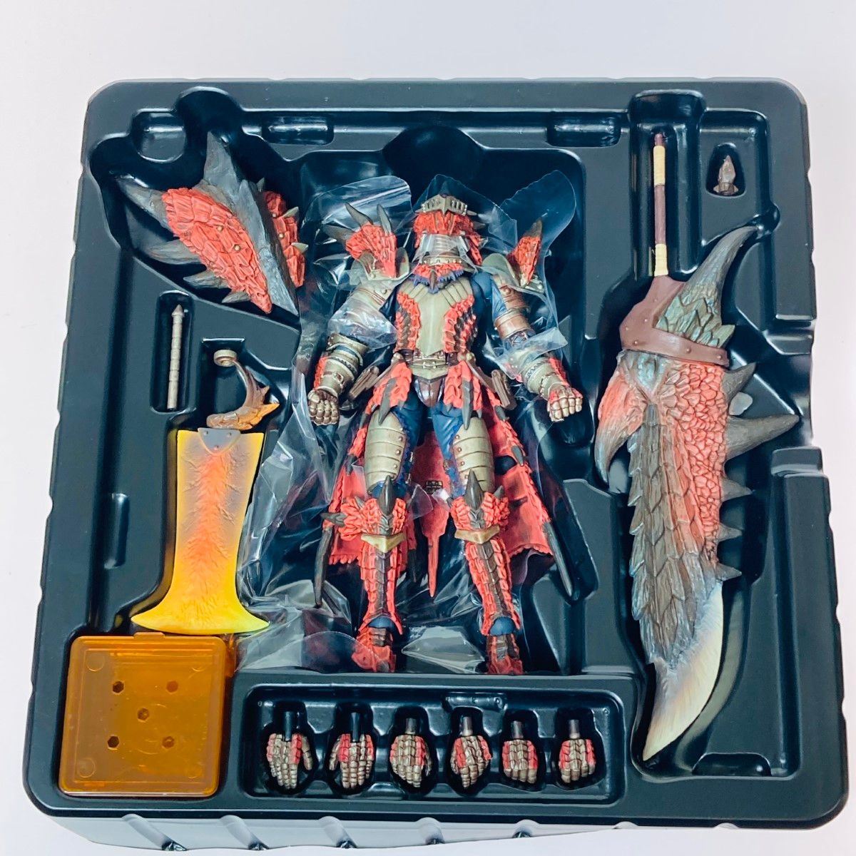 リボルテックヤマグチ No.123 ハンター男剣士 レウスシリーズ Amazon.co.jp: リボルテックヤマグチ No.123 ハンター男剣士 レウス