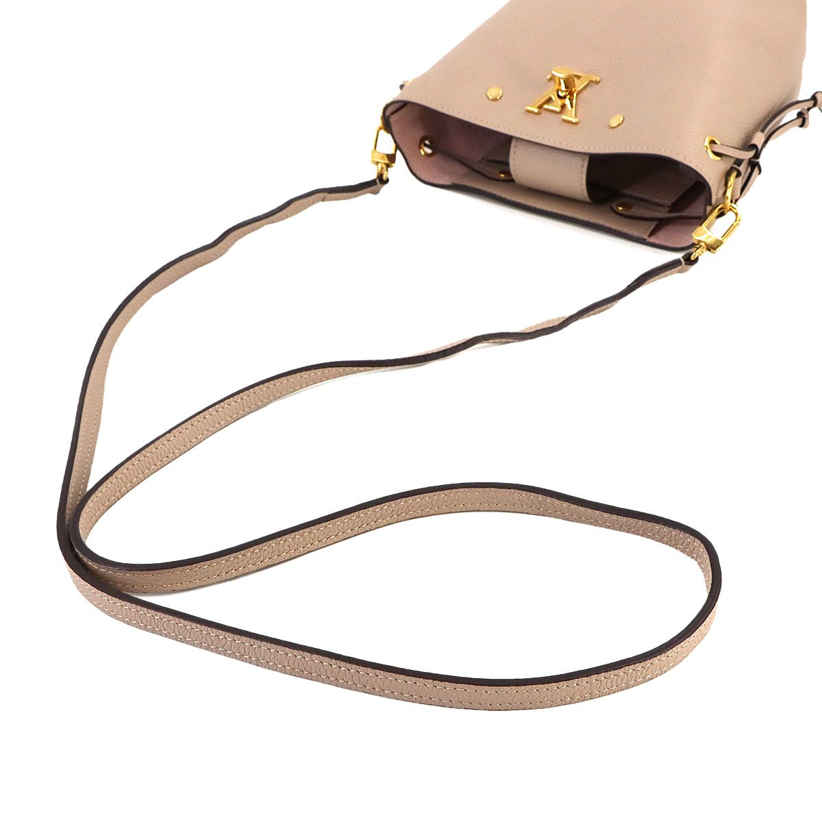 新品同様 ルイ ヴィトン LOUIS VUITTON ナノ ロックミー バケット  