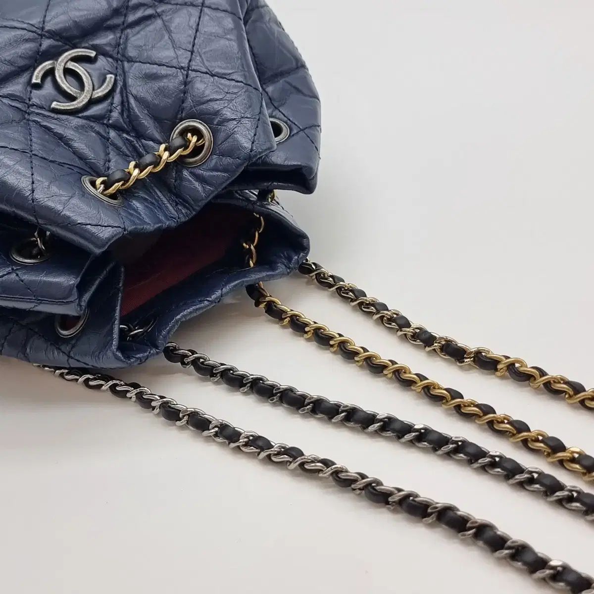 CHANEL ネイビー キルティング リュック CHANEL ネイビー キルティング リュック