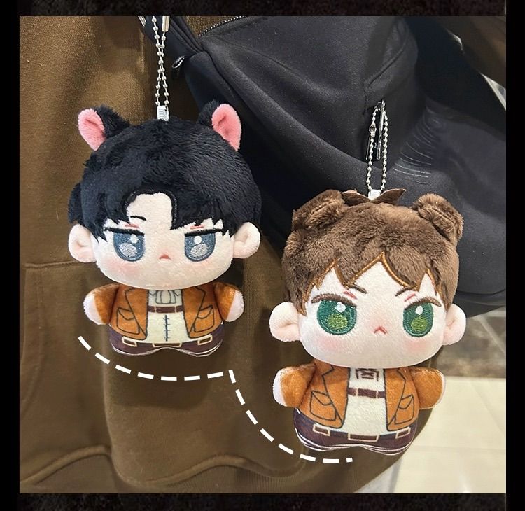 進撃の巨人 リヴァイ・エレン 12cm ミニぬいぐるみ ストラップの