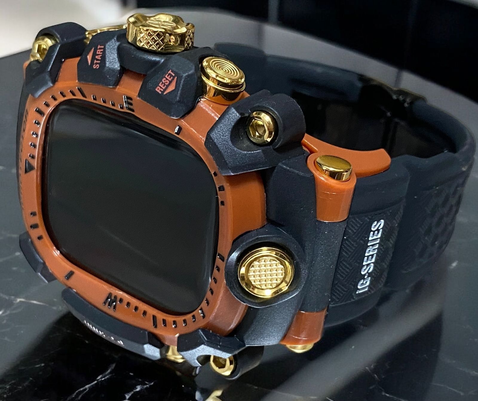 Oブラック　バックル　Apple Watchカバーケースアップルウォッチラバーベルトバンド