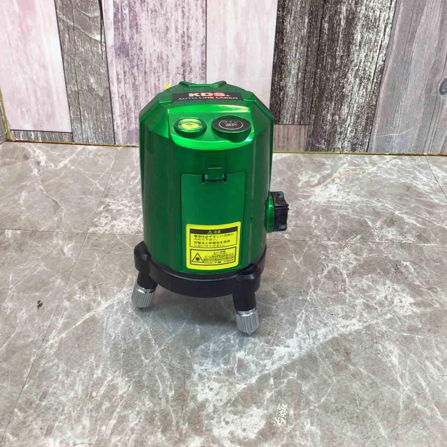 高輝度グリーンレーザー墨出し器