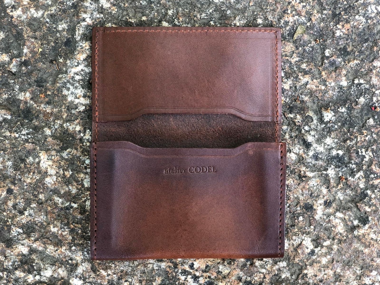 ダークブラウン 栃木レザー 本革 メンズ 名刺入れ atelierCODEL
