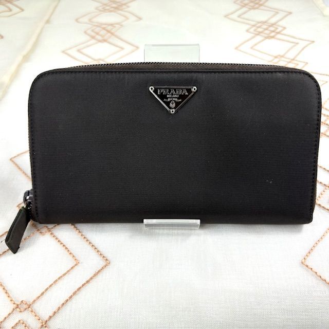 ✨美品✨PRADA 長財布　ナイロン　黒　三角プレート 美品 PRADA プラダ ナイロン テスート 三角ロゴ 長財布