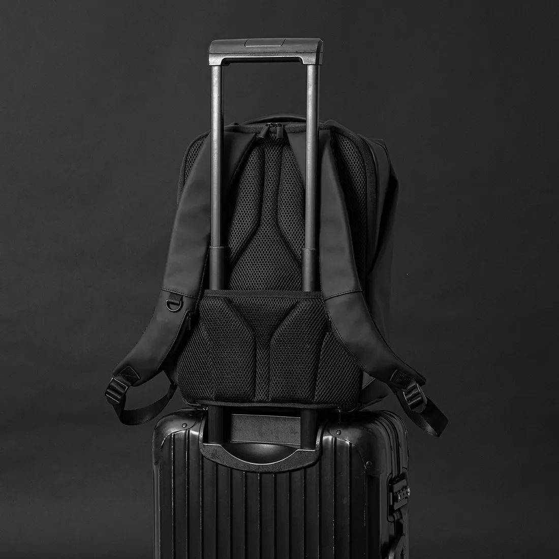 LeSportsacひとりっぷ】URBAN EDITOR'SBACKPACK4 LeSportsac