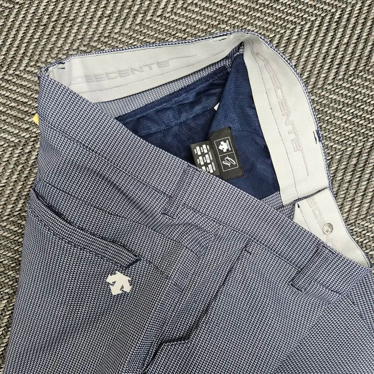 デサント₍DESCENTE