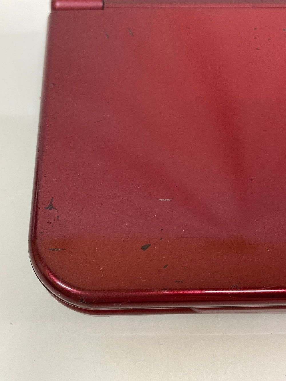 メタリックレッド