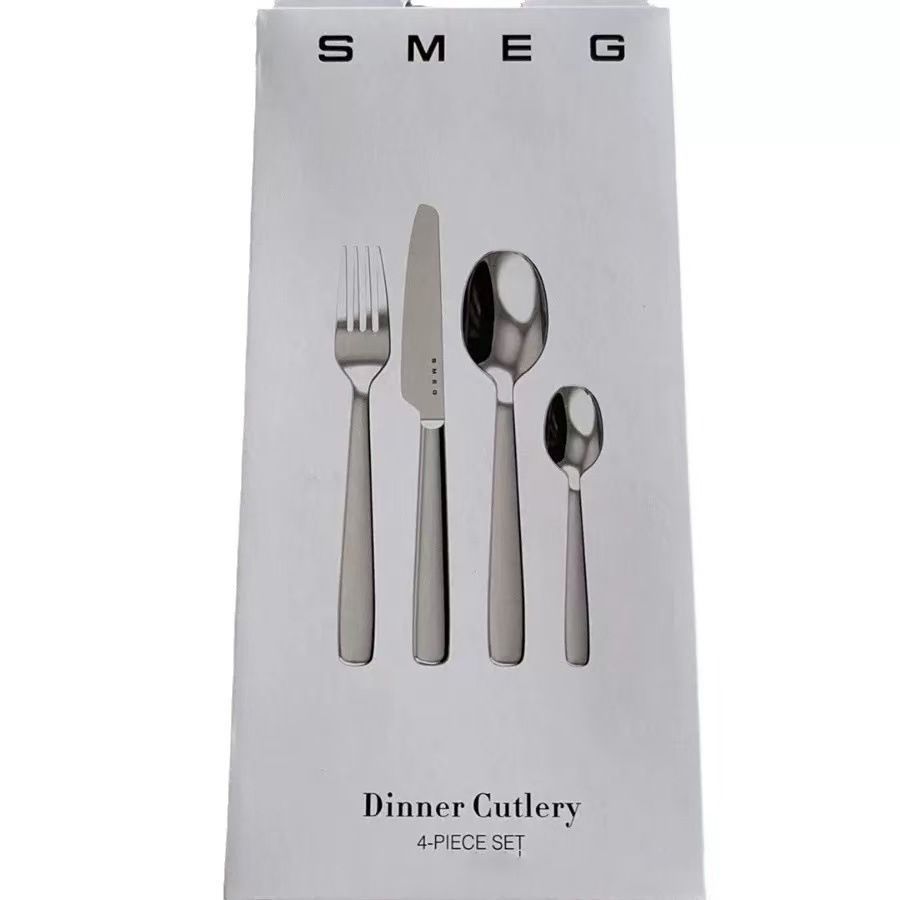 osaruさん専用　SMEG カトラリーセット　4セット SMEG スメッグ カトラリー4点セット ステンレス製 ディナー