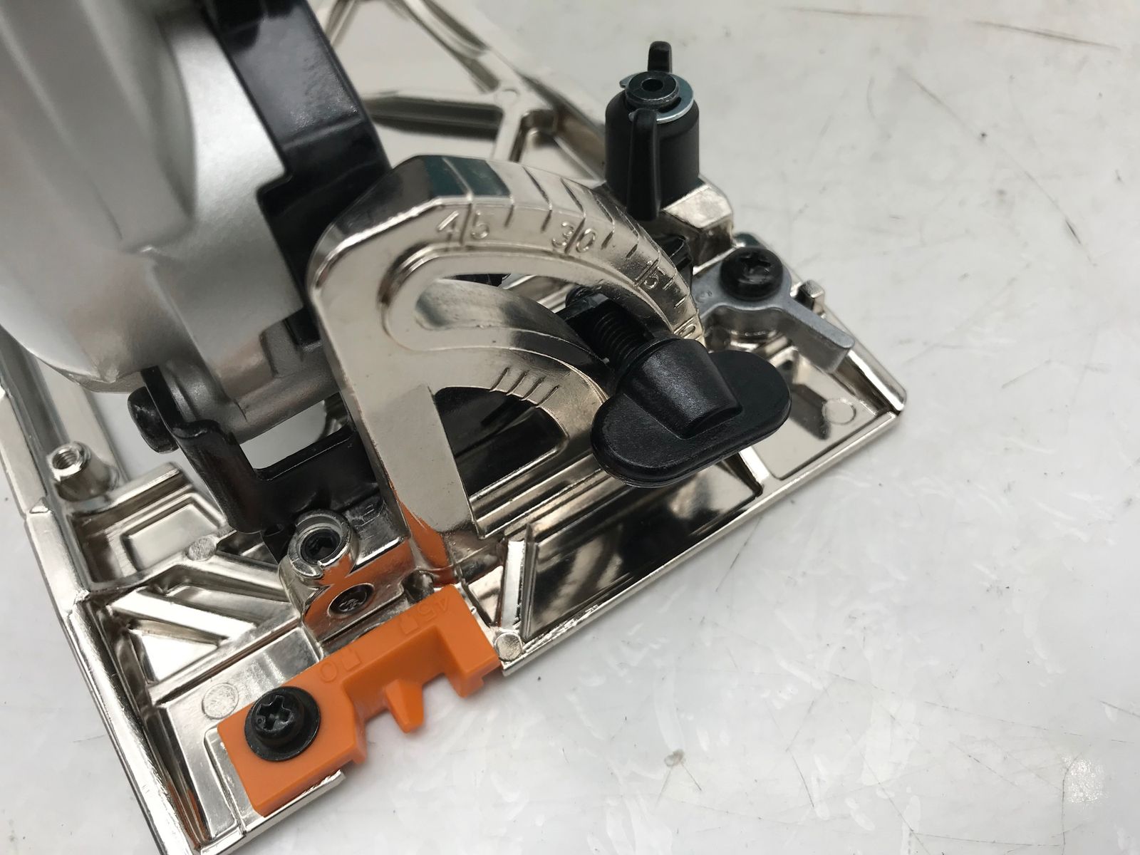 品 Makita マキタ 18v 165mm充電式マルノコ HS631DZS 本体のみ IT2FU976AIE0 エコツール小牧ｲﾝﾀｰ店 M02 HRDEVELOPMENT_JP