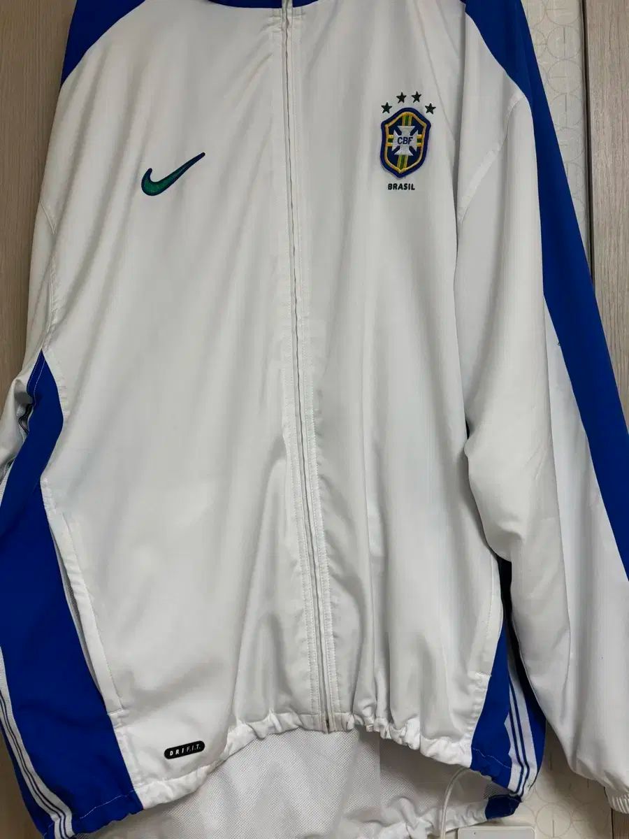 Nike(ナイキ） ブラジル トラックトップス